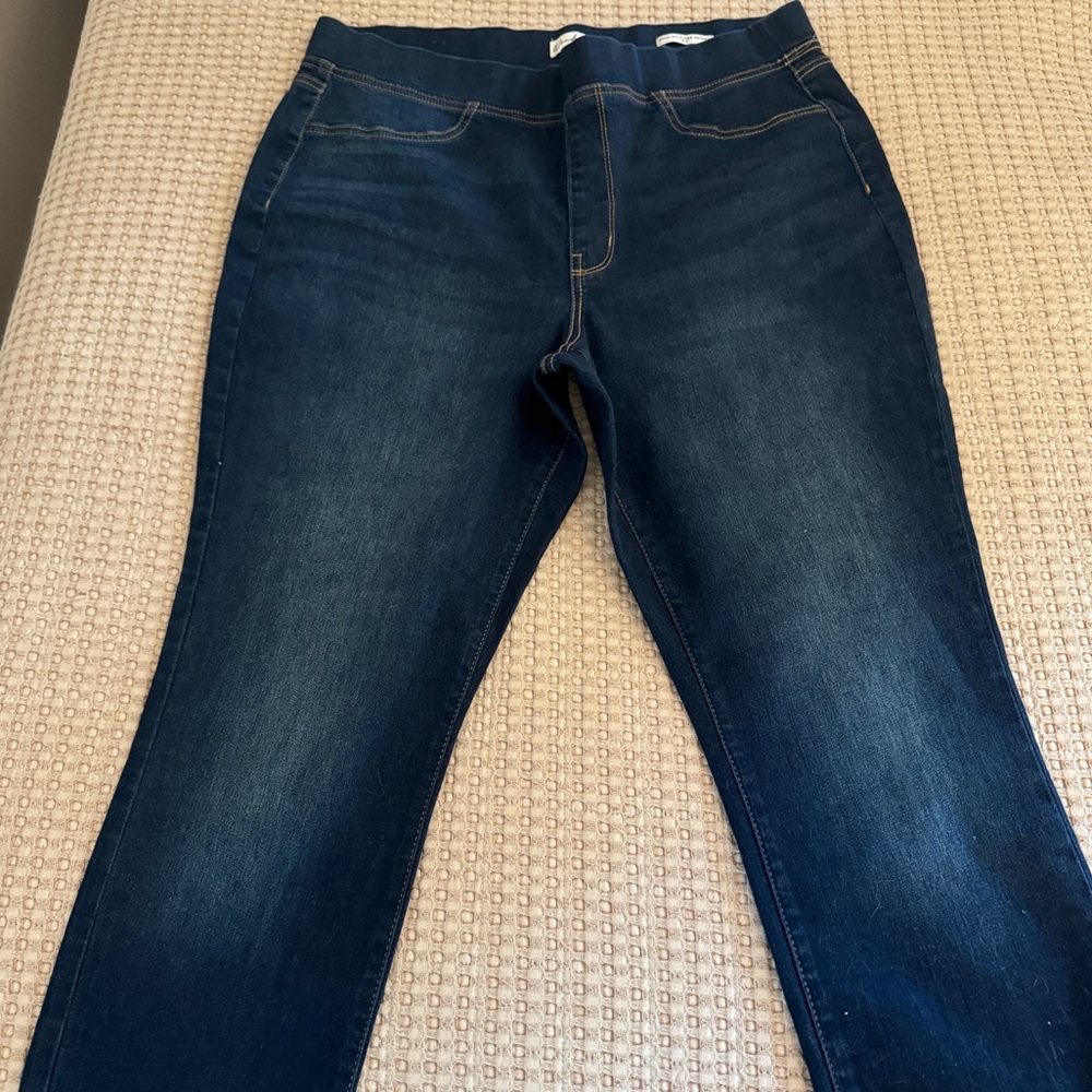 Womens Jeans